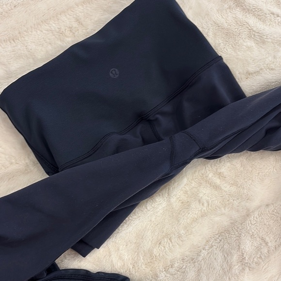 Lululemon athletica dark blue Women's Leggings size 6 - Picture 8 of 10